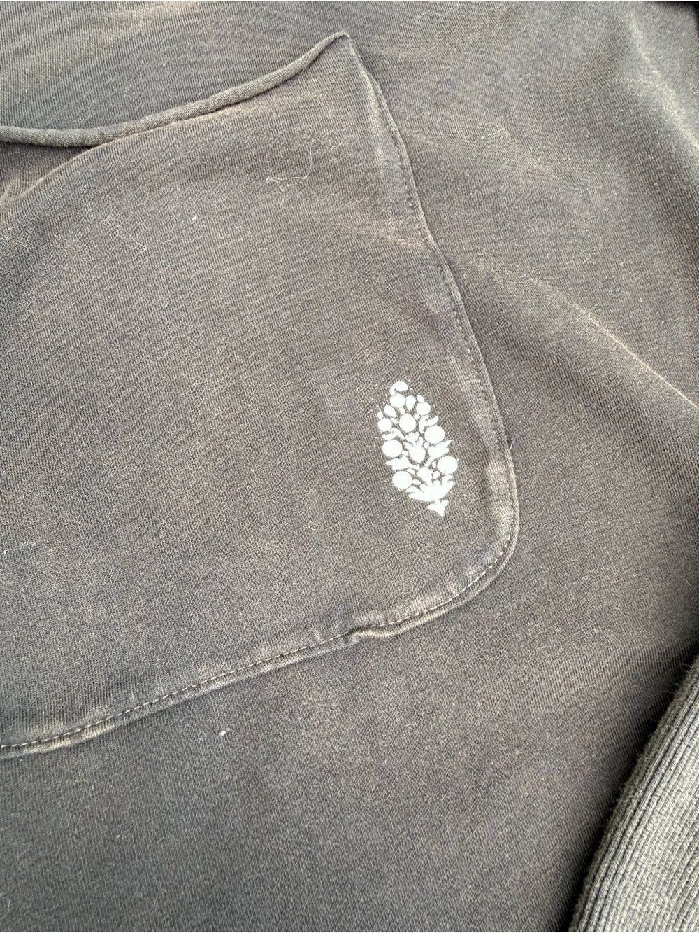 We The Free Women's Black/ gray Hooded Pocket Sweatshirt - Picture 2 of 7